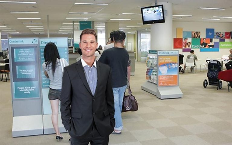 this-place-isn-t-that-bad-says-finance-worker-visiting-centrelink-for